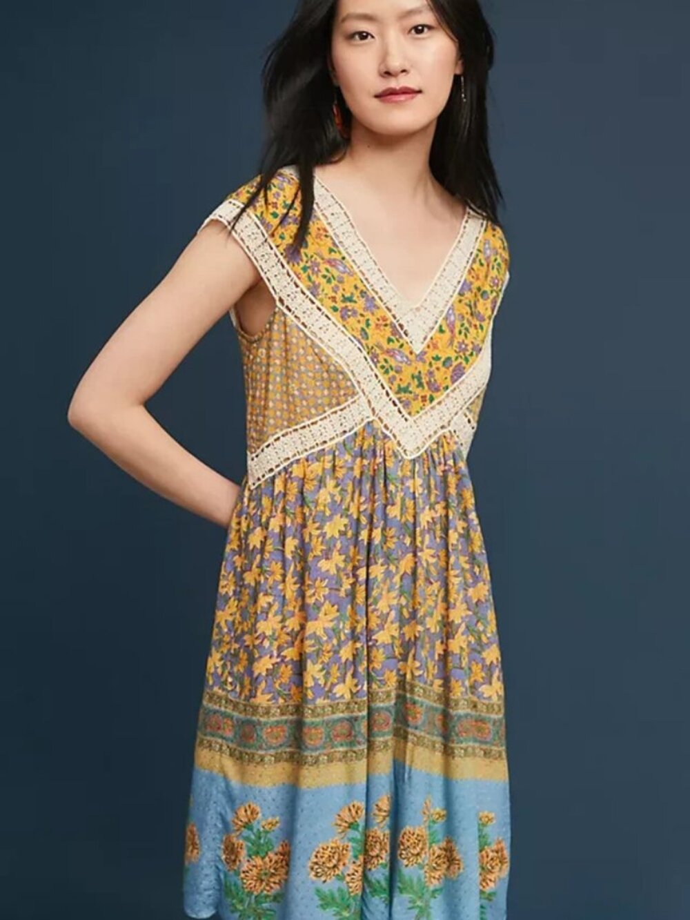 Anthropologie Akemi + Kin Falaise Floral Dress Floral Printed Lace Mini M